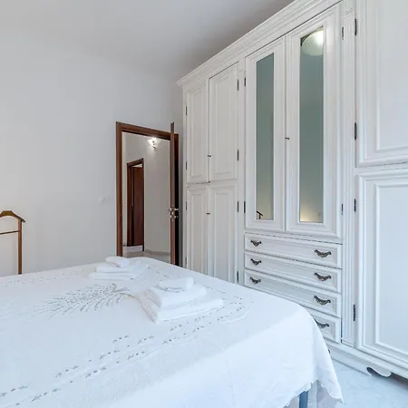 Lingotto District Functional Apartment Turin