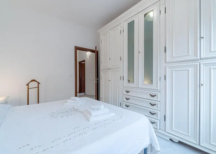 Guesthost - Lingotto Comfy Apartman Torino